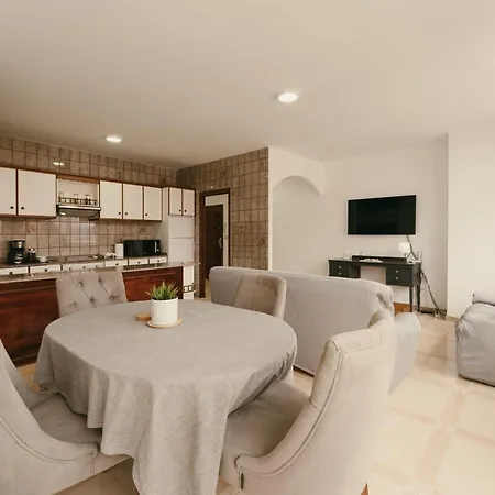 Rias Baixas Vistas Al Mar Espacioso Apartman Rianjo